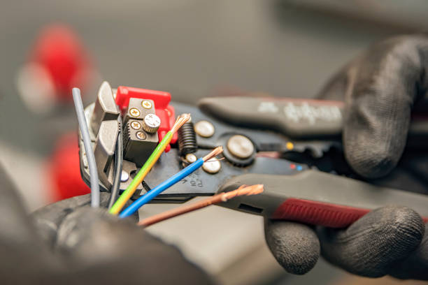 Best Affordable Electrician  in Glandorf, OH